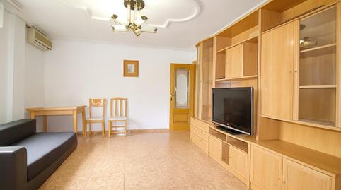 Foto 2 de Pis en venda a San Crispín, Alicante