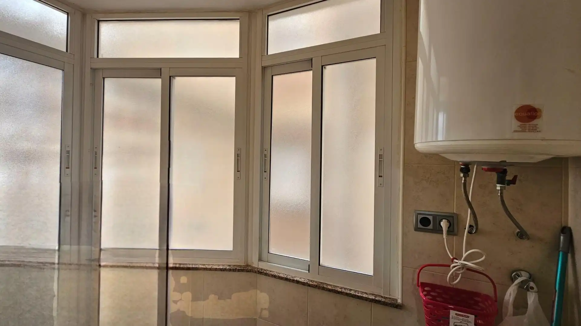 Baño de Piso en venta en Cartagena con Aire acondicionado y Amueblado