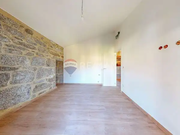 Casa o xalet en venda en Cenlle amb Jardí privat