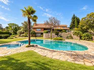 Villa con balcone in vendita a Santo Domingo