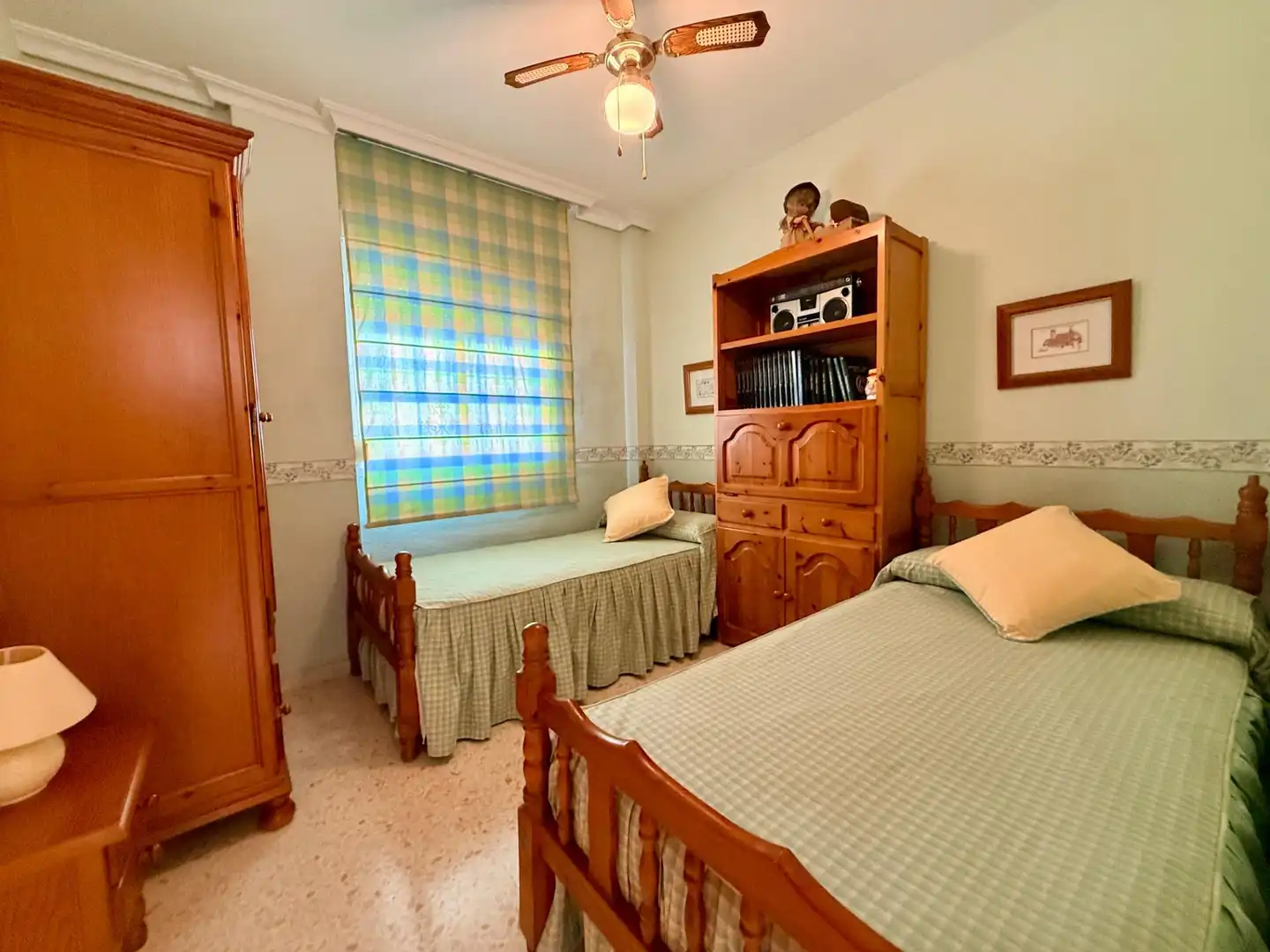 Habitación de Casa o chalet en venta en Gelves, Sevilla