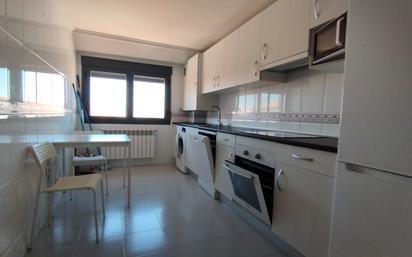 Kitchen of Flat for sale in Medina del Campo