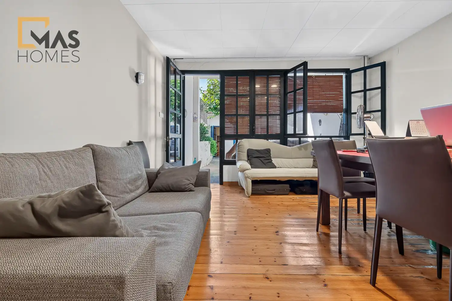 Living room of Detached homes for sale in Terrassa  with Air Conditioner, Heating and Terrace