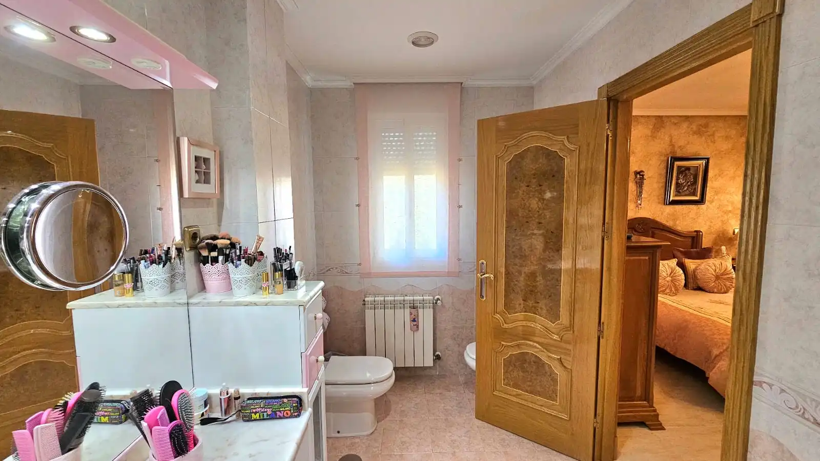 Baño de Casa adosada en venta en Torrejón de la Calzada con Aire acondicionado, Calefacción y Jardín privado