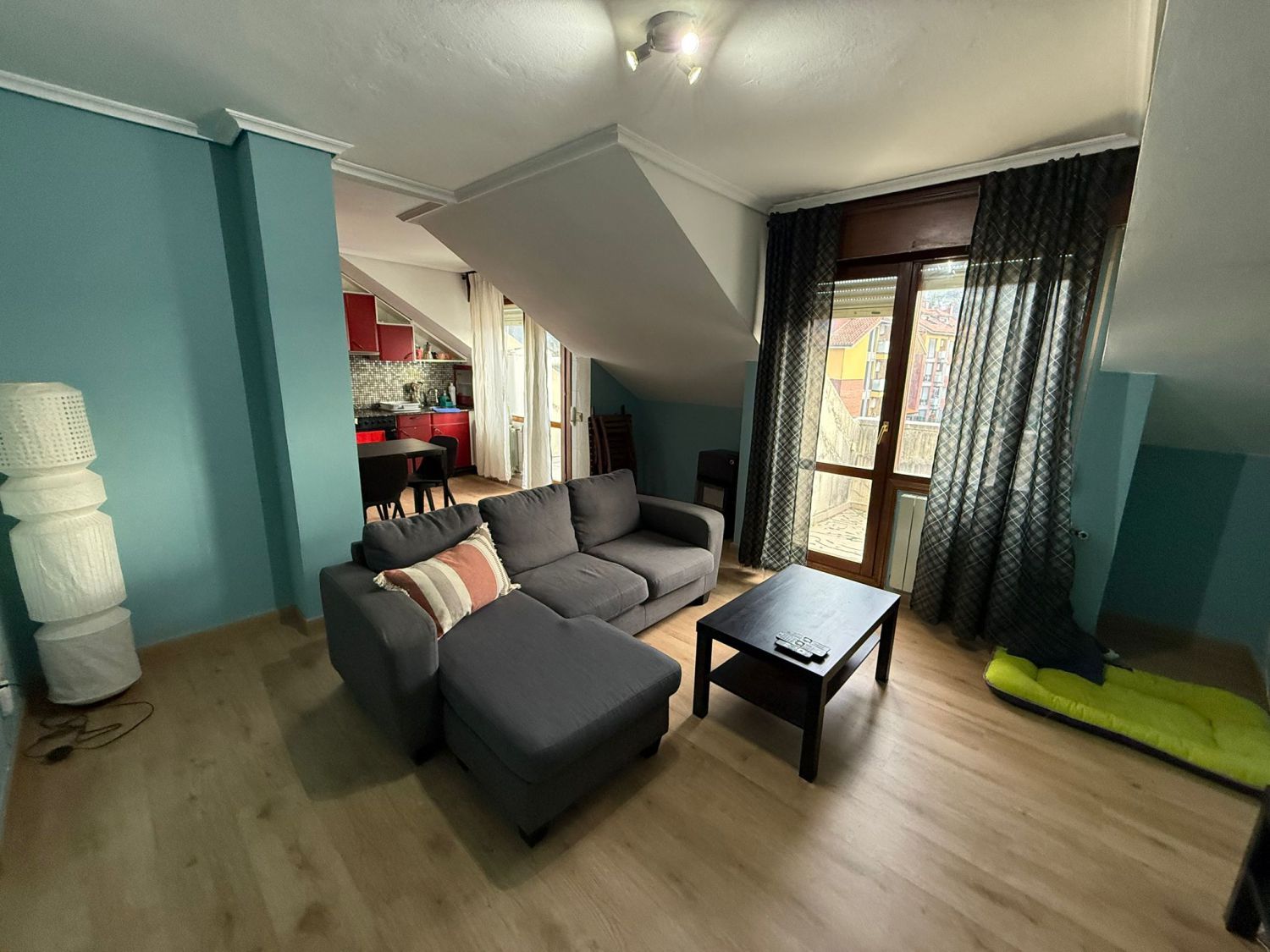 Sala d'estar de Pis en venda en Hazas de Cesto amb Calefacció i Terrassa