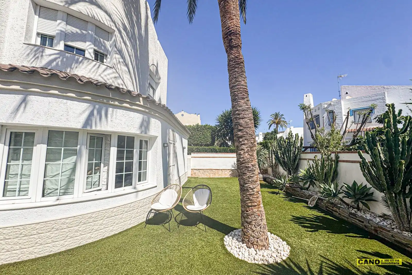 Garden of Houses for sale in Roquetas de Mar  with Terrace, Storage room and Swimming Pool