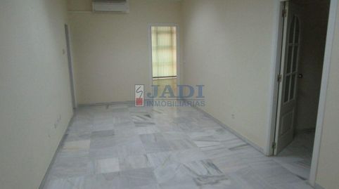 Foto 2 de Oficina en venta en Valdepeñas, Ciudad Real