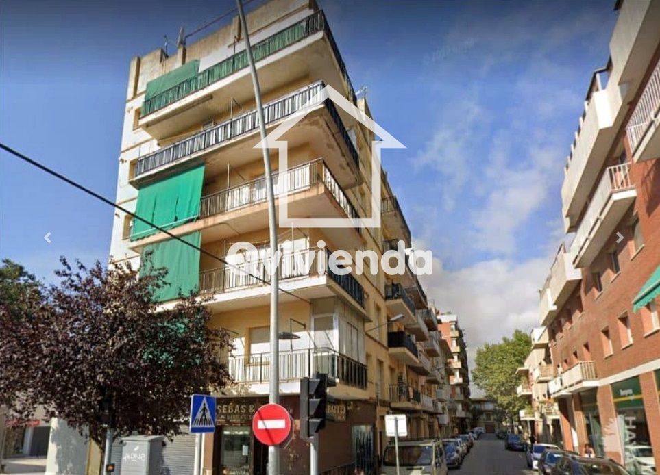 Vista exterior de Pis en venda en Granollers amb Calefacció