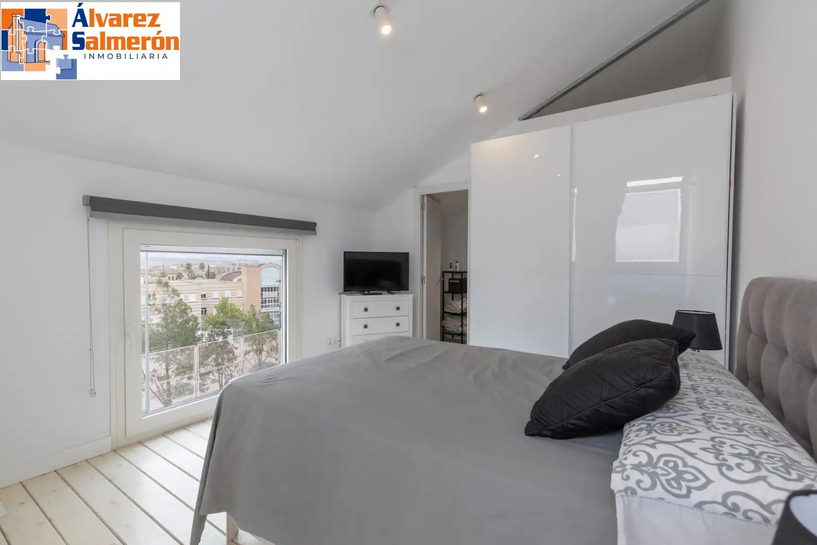 Casa en venda a Genil, imagen 6