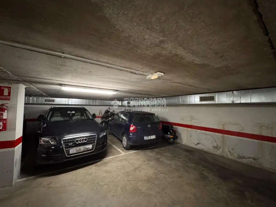 Parkplatz von Garage zum Verkauf in Puertollano