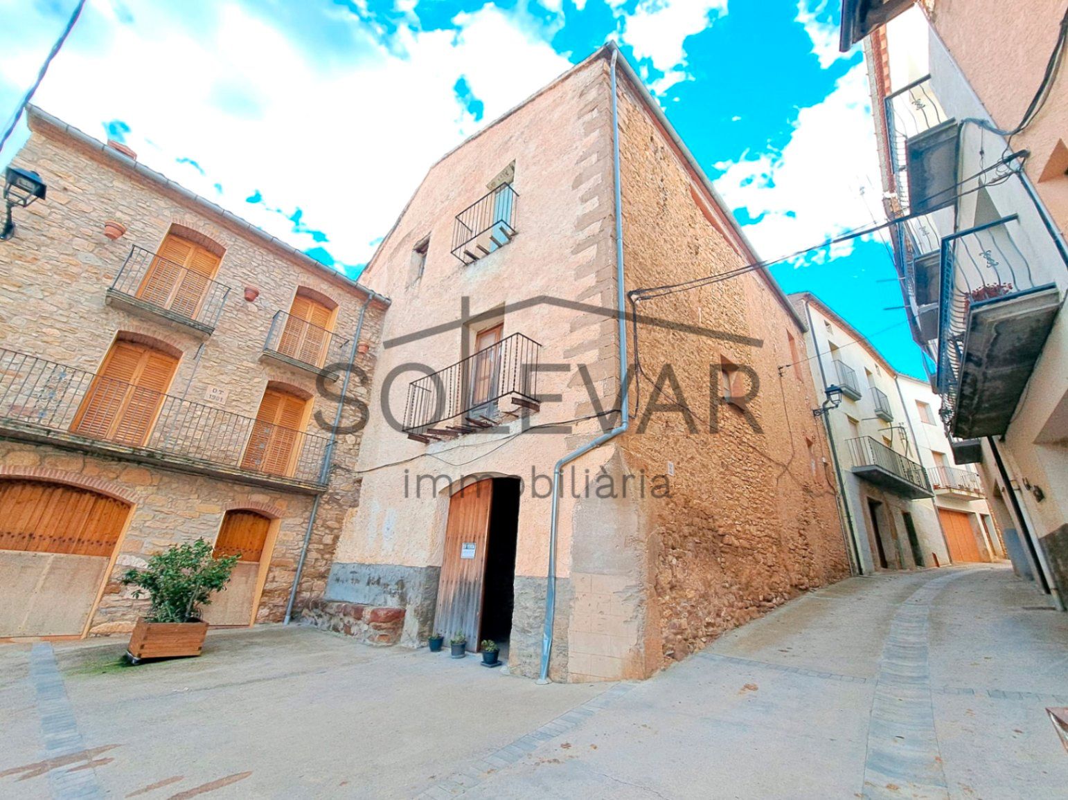 Exterior view of House or chalet for sale in Gavet de la Conca  with Terrace, Storage room and Balcony