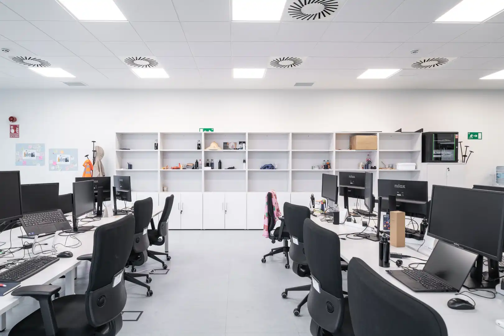 Ufficio con ascensore in vendita a Calle Albert Einstein 20, imagen 17