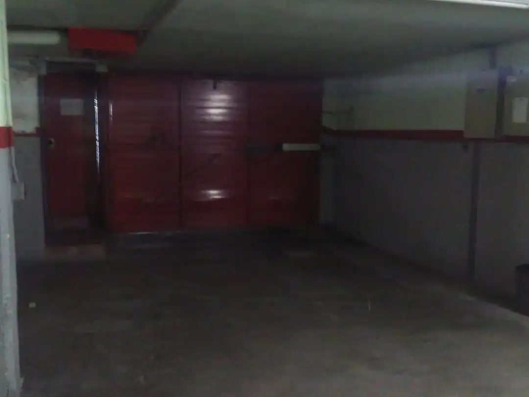 Garaje de alquiler en Barcelona con Alarma