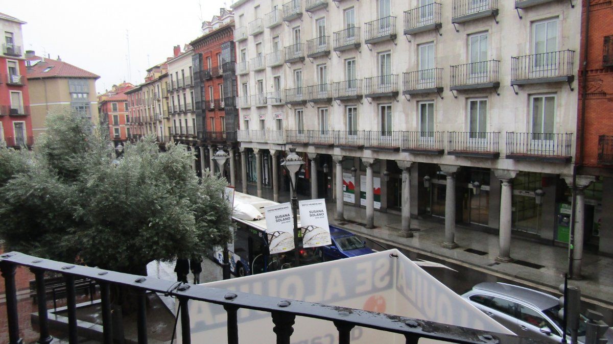 Vista exterior de Pis en venda en Valladolid Capital amb Aire condicionat, Calefacció i Traster