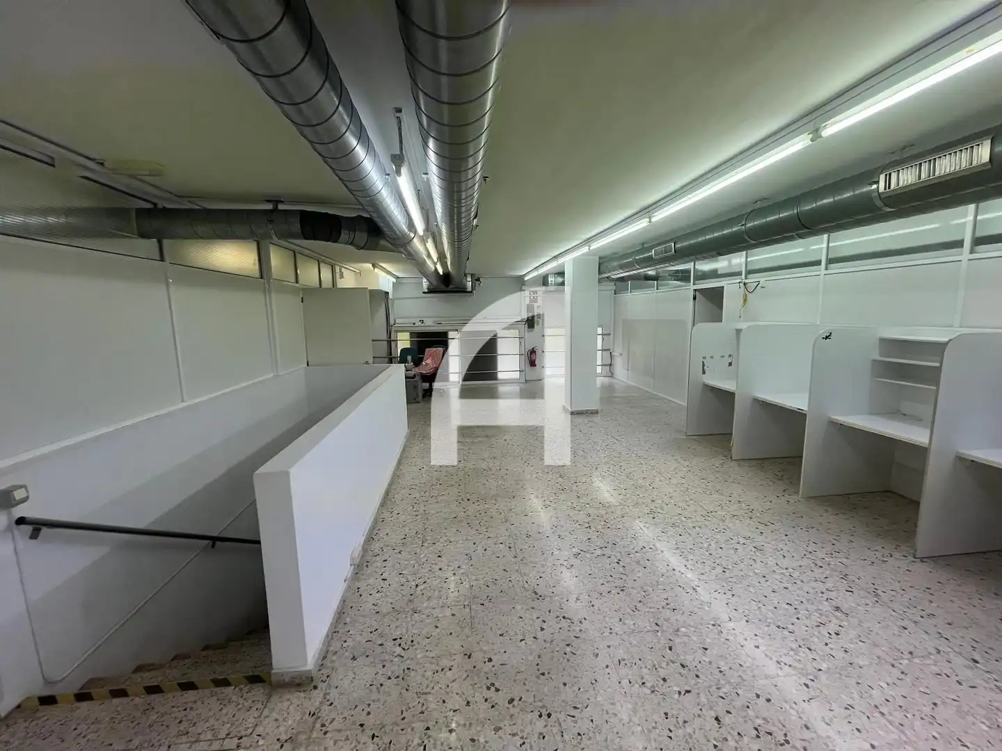 Oficina de lloguer en Terrassa amb Aire condicionat i Calefacció