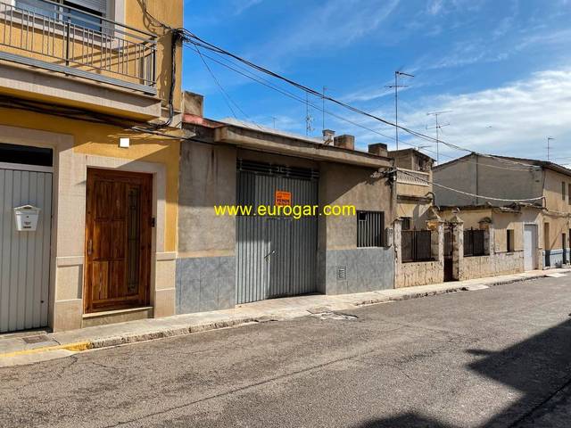 Local comercial en Venta en Cheste