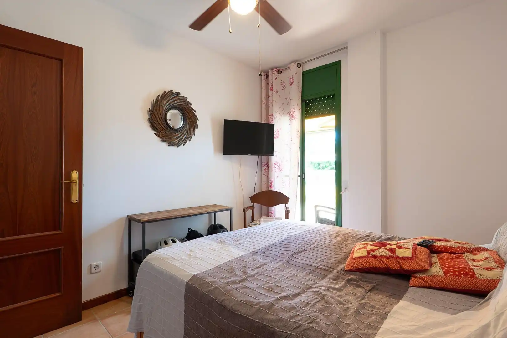 Schlafzimmer von Erdgeschoss zum Verkauf in Amposta mit Terrasse, Abstellraum und Möbliert