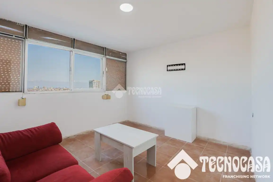 Bedroom of Flat for sale in Barcelona  with Parquet flooring and Alarm