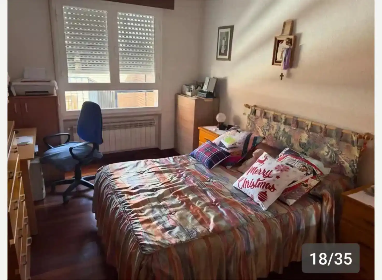 Habitación de Casa adosada en venta en León Capital  con Balcón