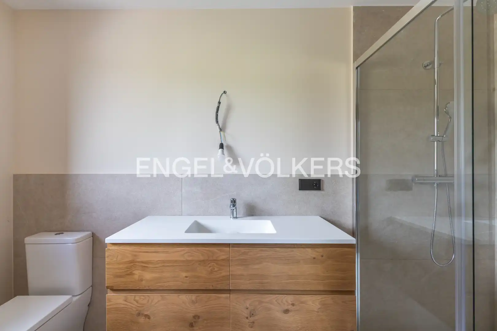 Bathroom of Houses for sale in Prullans  with Air Conditioner, Heating and Private garden