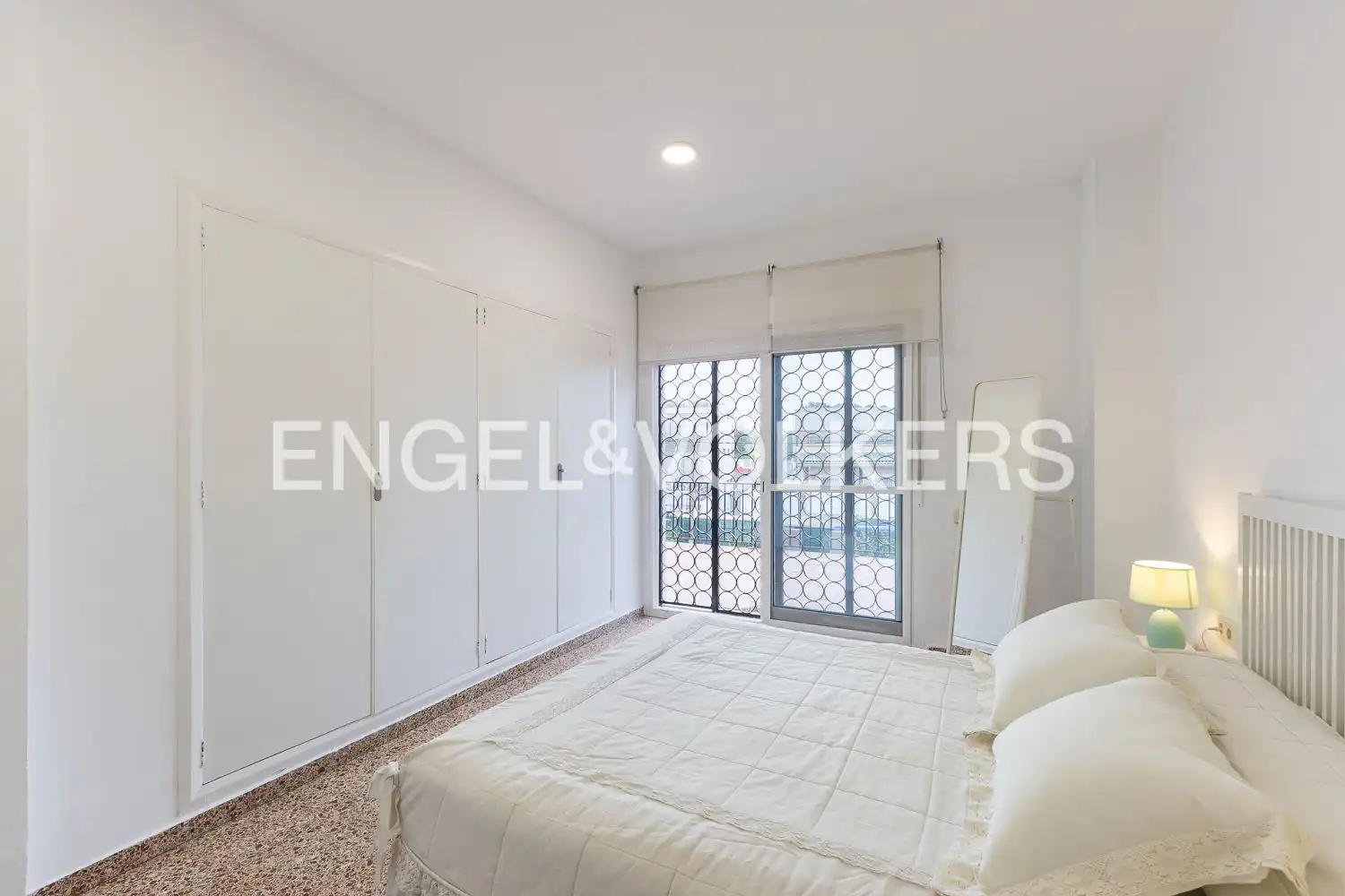 Habitación de Casa o chalet en venta en Paterna con Calefacción, Jardín privado y Terraza