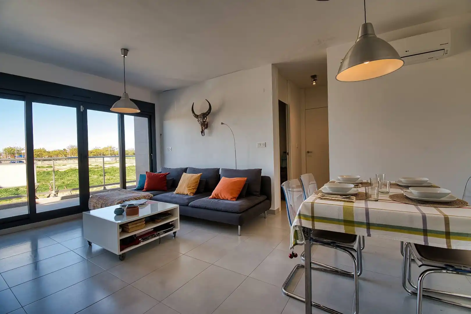 Sala de estar de Ático en venta en Pilar de la Horadada con Aire acondicionado, Terraza y Piscina