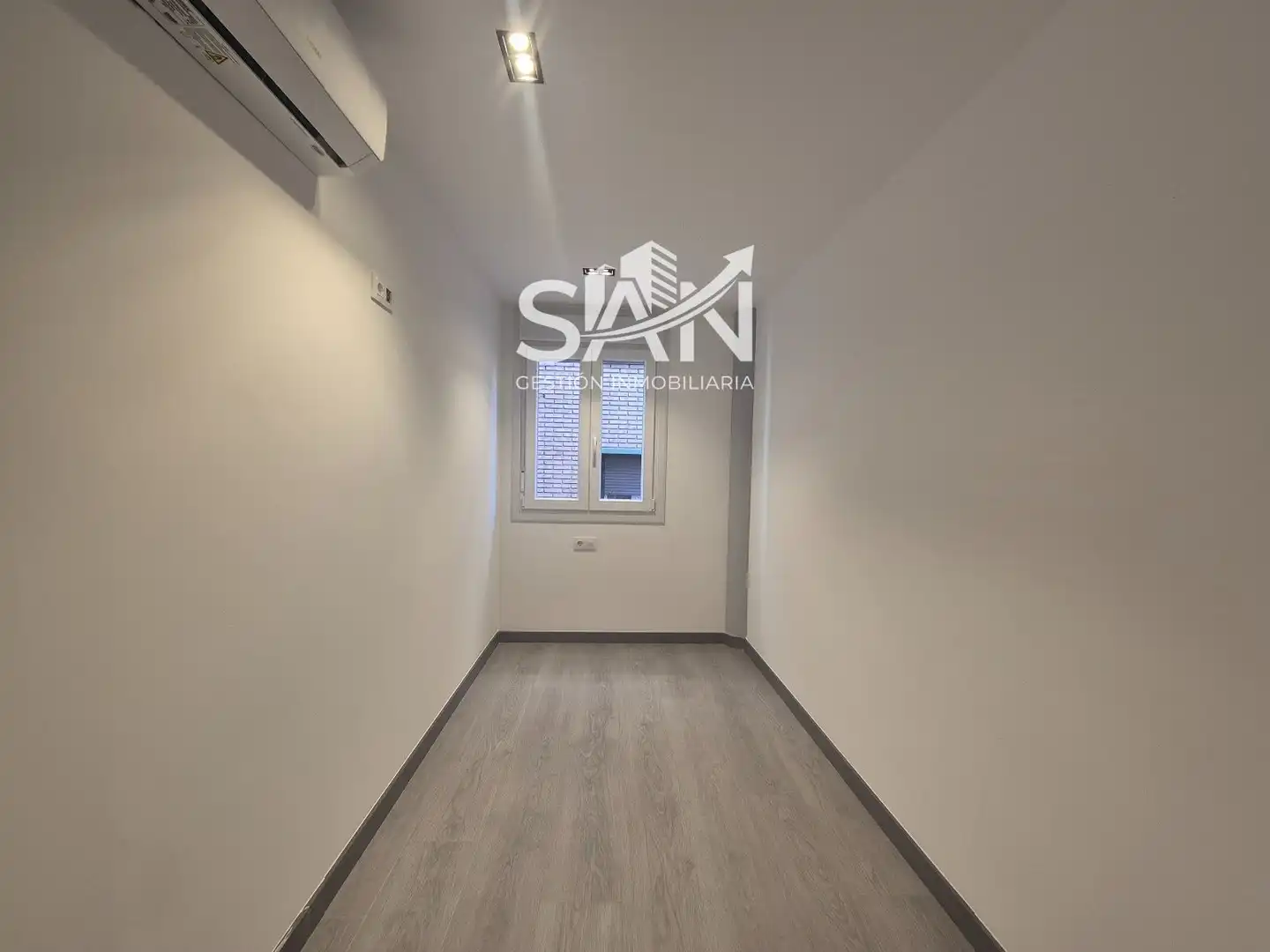 Duplex with lift for sale in Torrero-La Paz, imagen 11