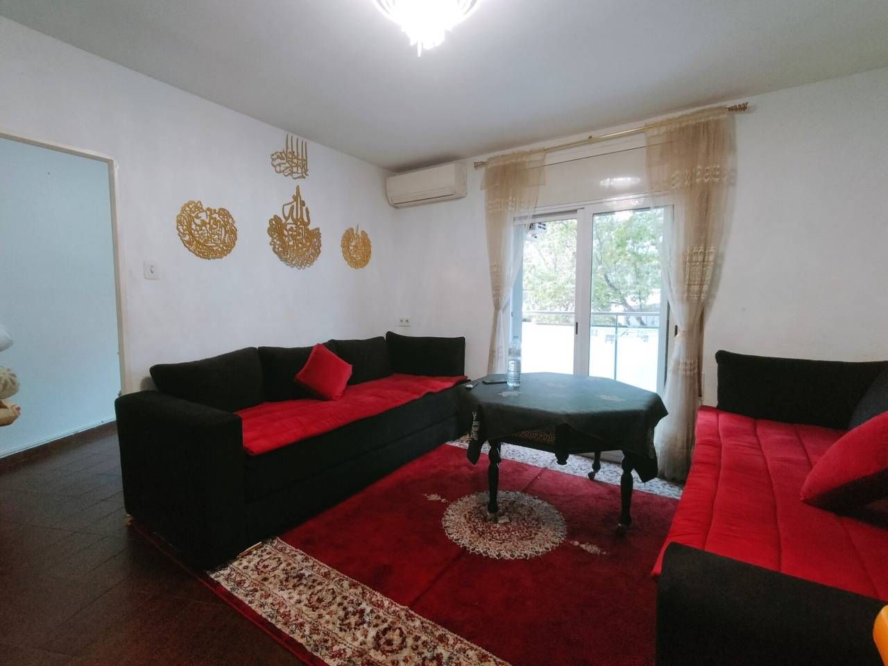 Living room of Flat for sale in Terrassa  with Air Conditioner and Balcony