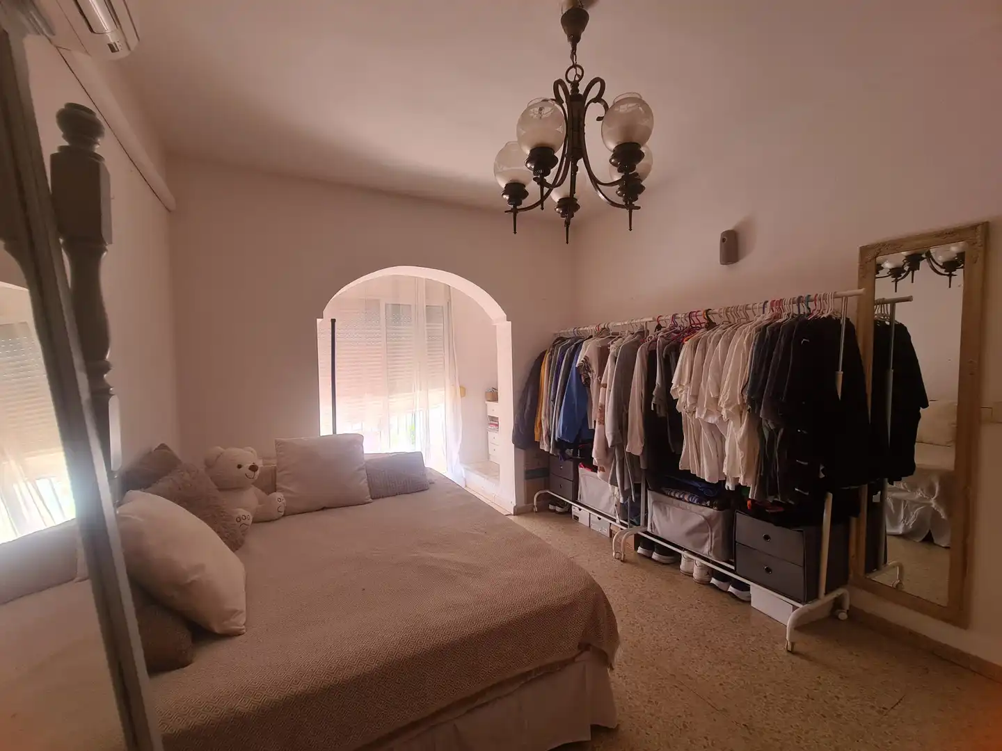 Dormitori de Casa adosada en venda en Estepona amb Aire condicionat, Jardí privat i Terrassa