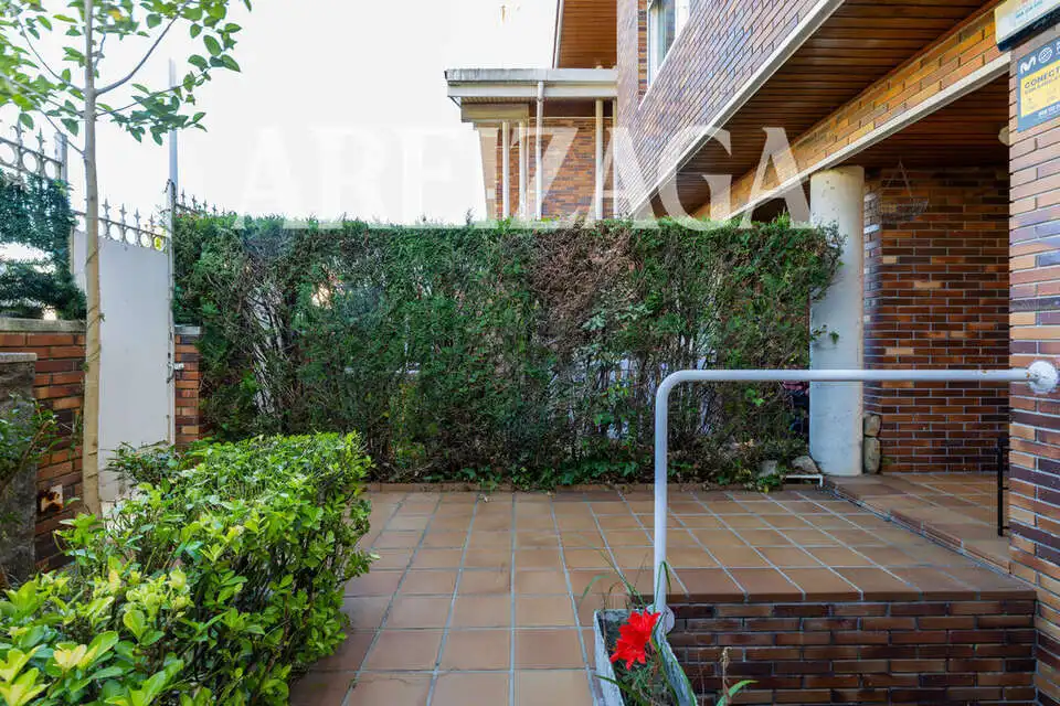 Reihenhaus mit Garten zum Verkauf in Ibaeta, imagen 15