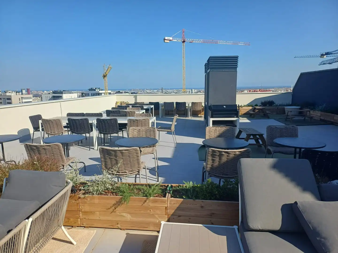 Terrace of Flat for rent in Esplugues de Llobregat  with Air Conditioner, Heating and Parquet flooring