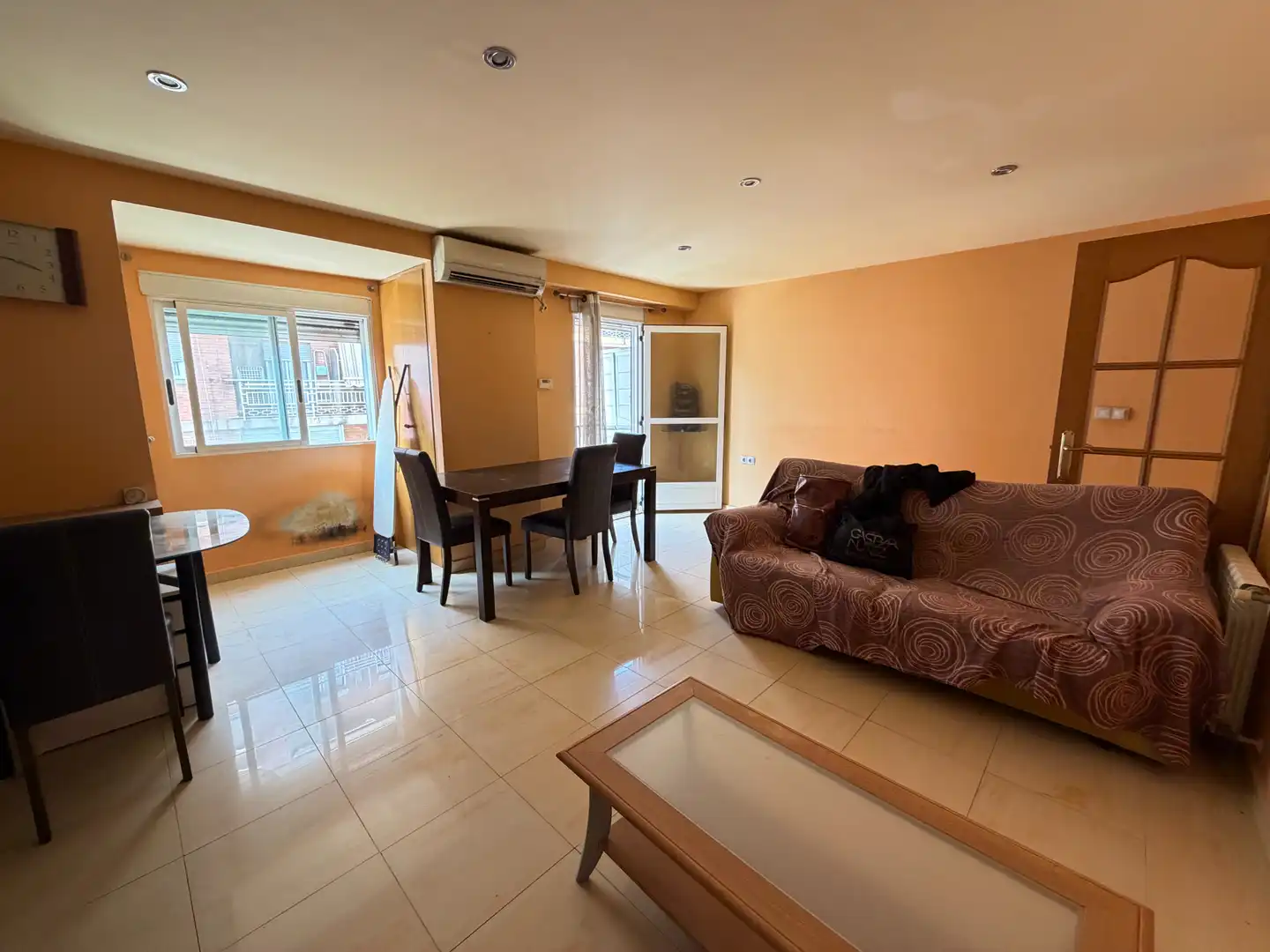 Vista exterior de Piso en venta en Mislata con Balcón