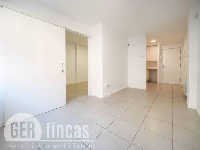 Piso en Venta en Calle Segòvia en Torre-Sana