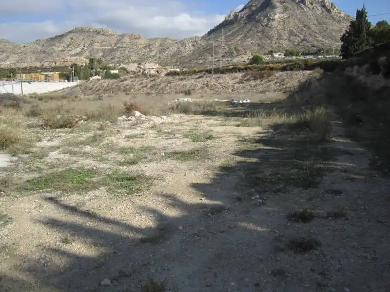 Terreny residencial en venda a Novelda, imagen 3