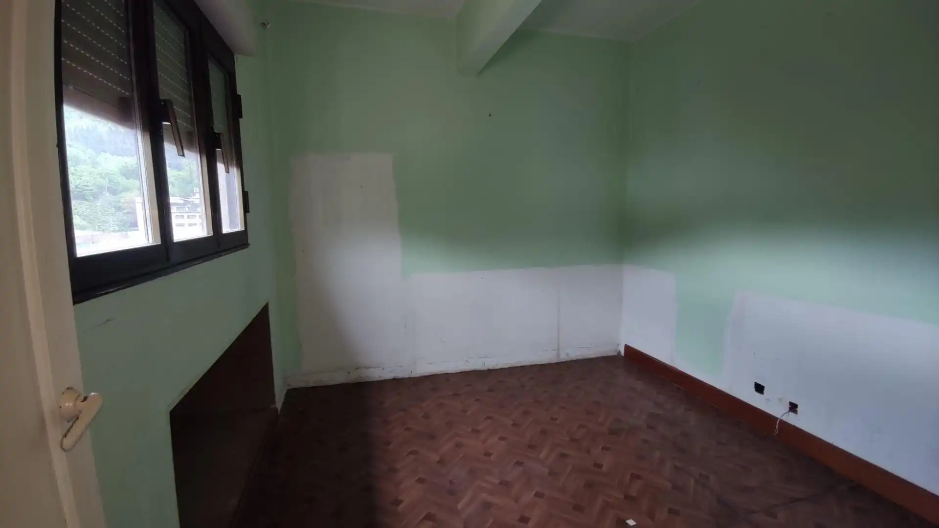 Piso en venta en Eibar con Calefacción y Balcón