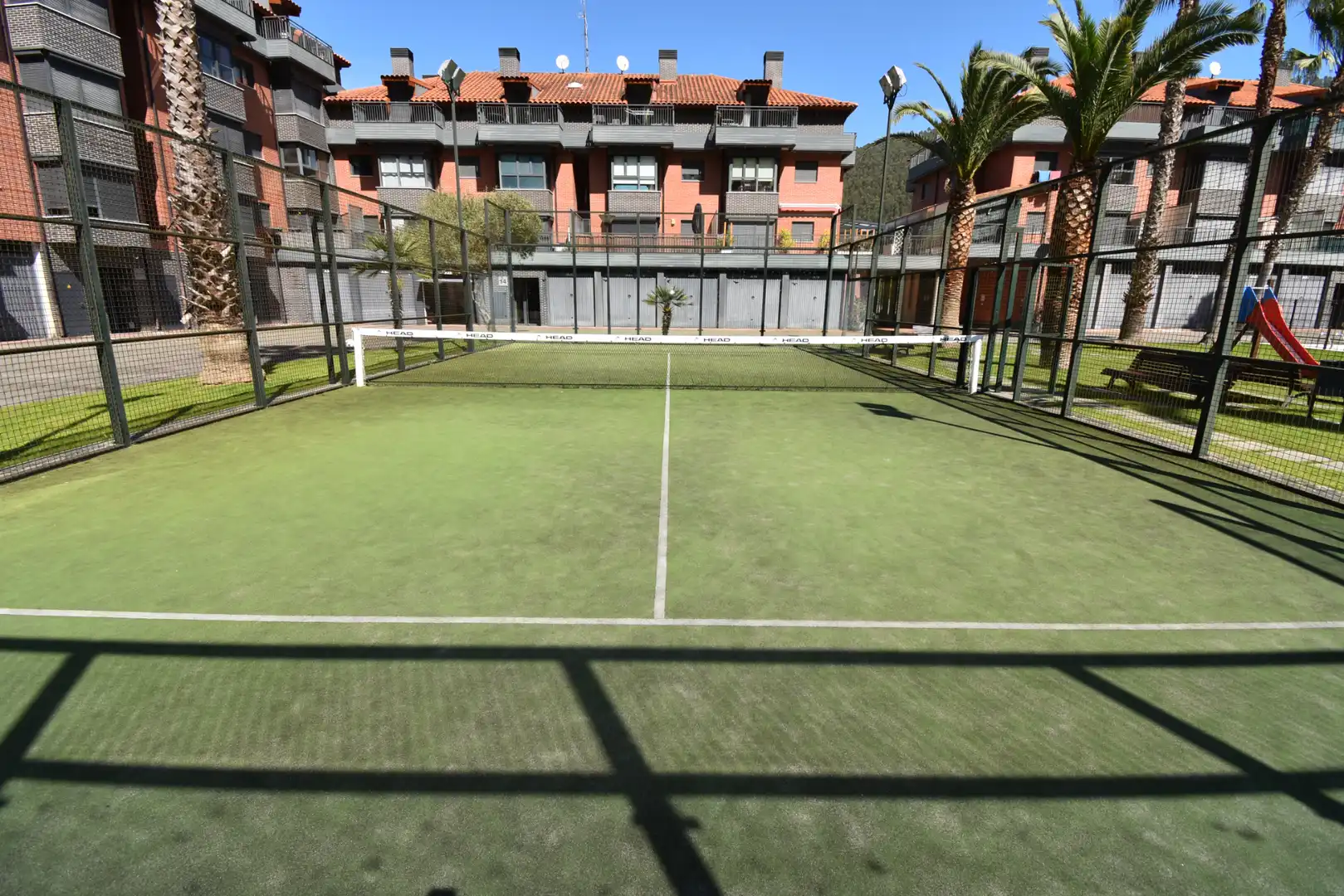 Jardín de Apartamento en venta en Val de San Vicente  con Calefacción, Parquet y Amueblado