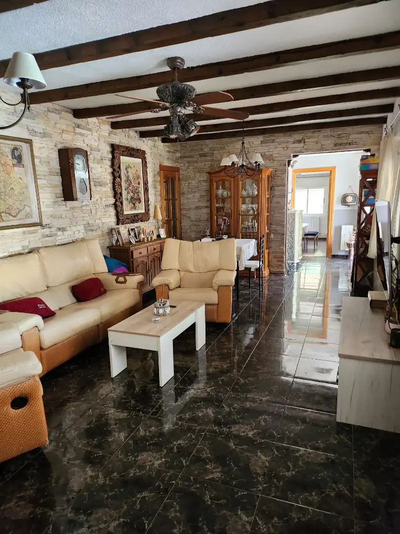 Houses for sale in Pedanías - Extrarradio