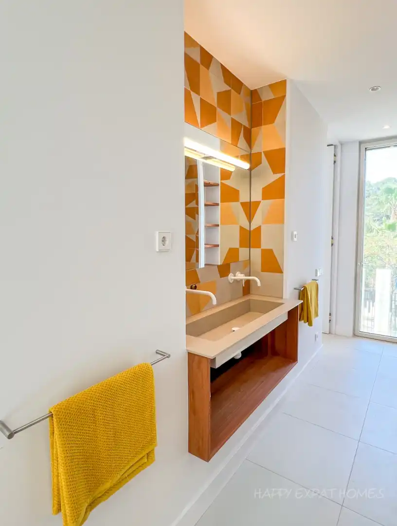 Bathroom of Houses for sale in Sant Pere de Ribes  with Air Conditioner, Heating and Private garden