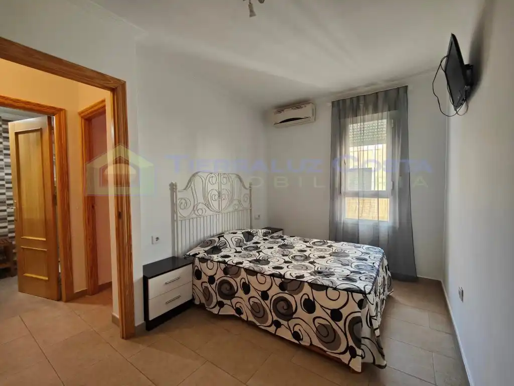 Schlafzimmer von Erdgeschoss zum Verkauf in Isla Cristina mit Terrasse