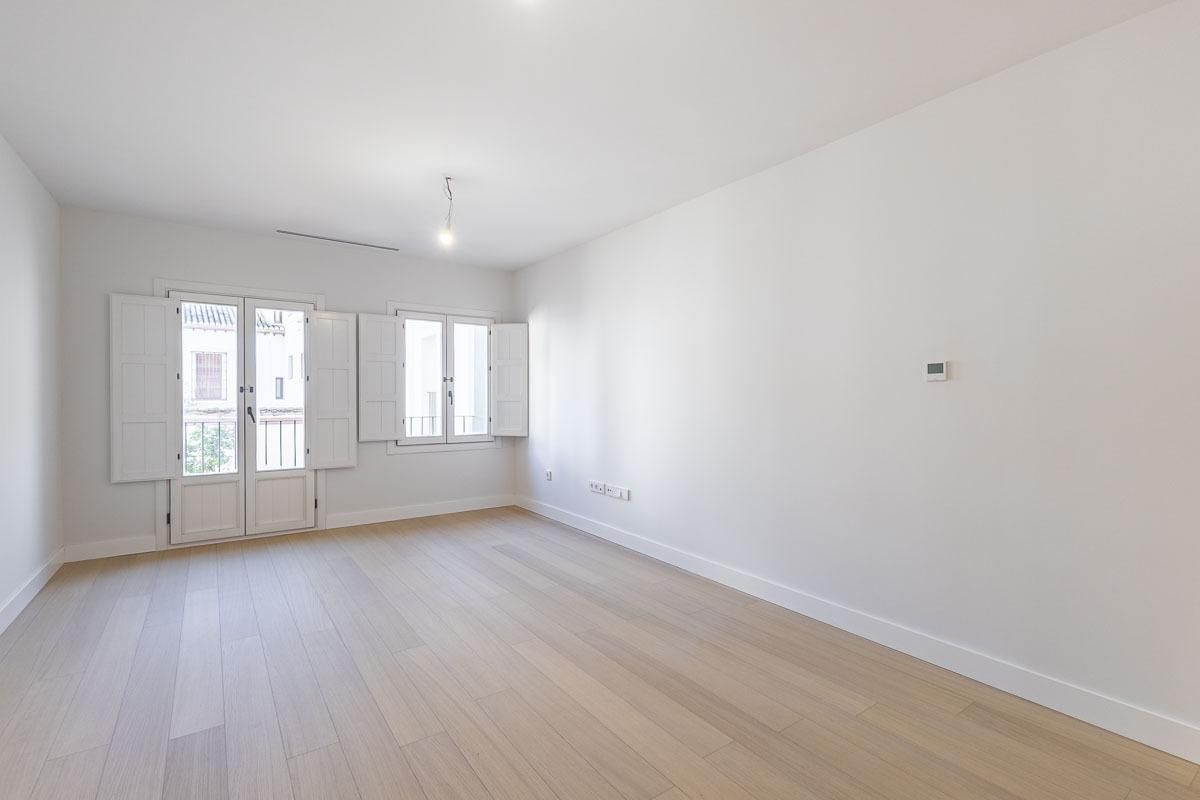 Sala d'estar de Pis en venda en  Granada Capital amb Aire condicionat