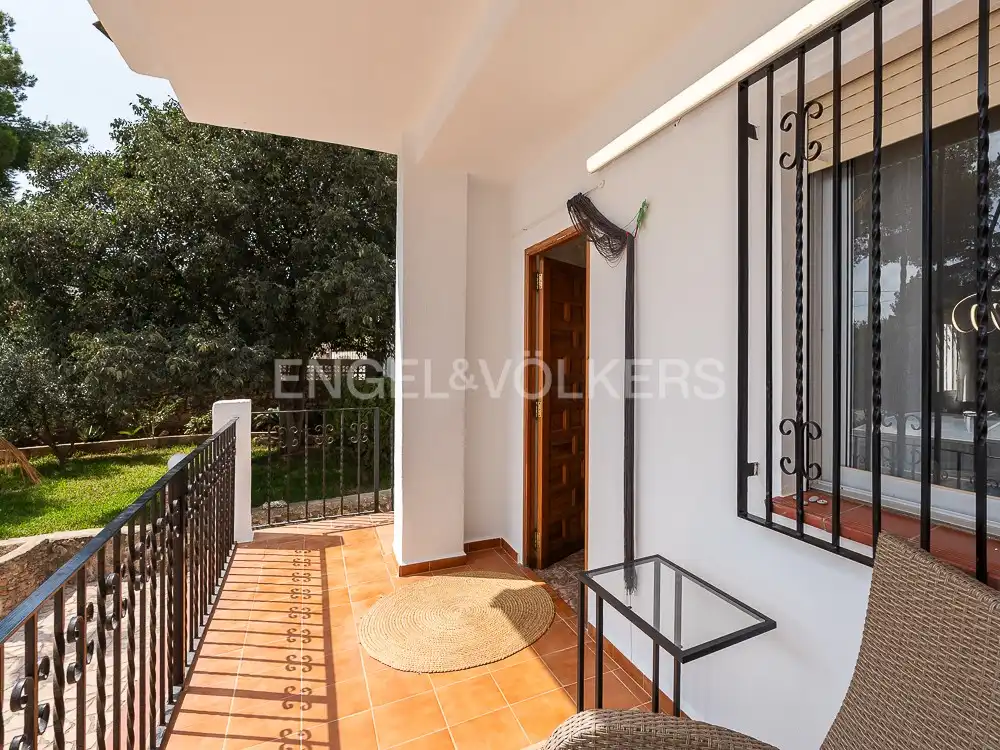Casa o xalet en venda en Alberic amb Aire condicionat, Calefacció i Jardí privat