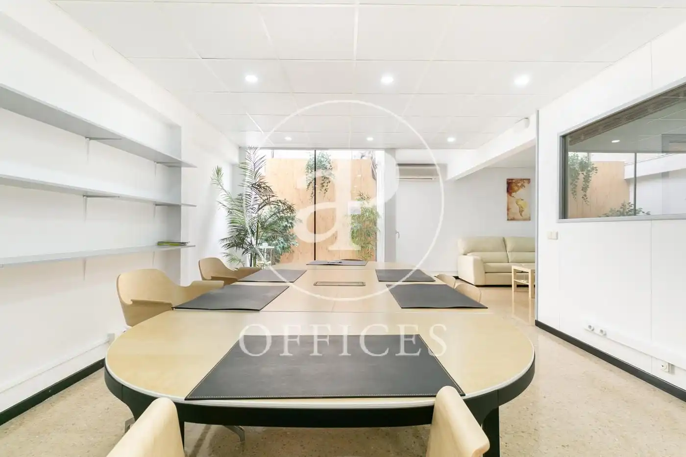 Büro zum Verkauf in Barcelona mit Klimaanlage und Heizung