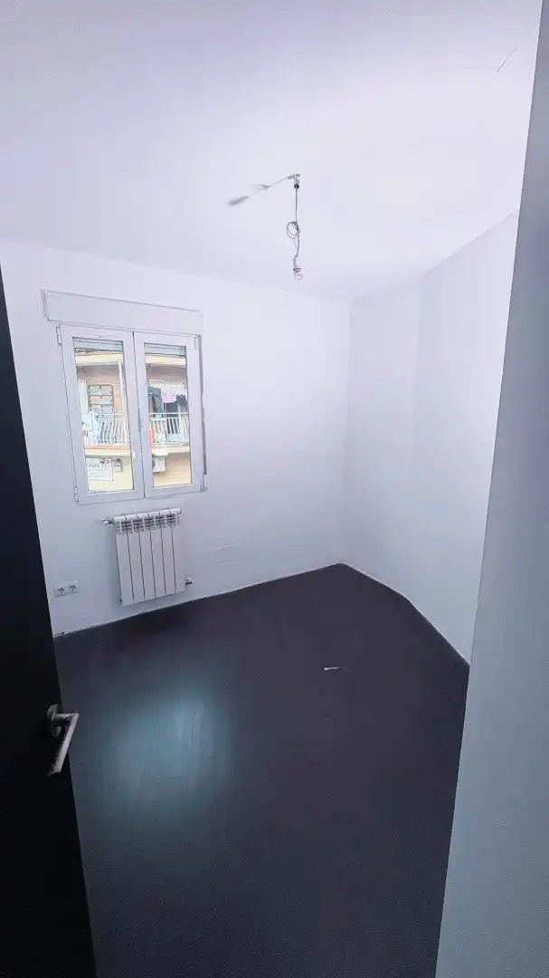 Dormitori de Casa adosada en venda en Madrid amb Calefacció, Parquet i Forn