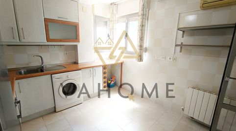 Foto 4 de Casa adosada en venta en Bargas, Toledo