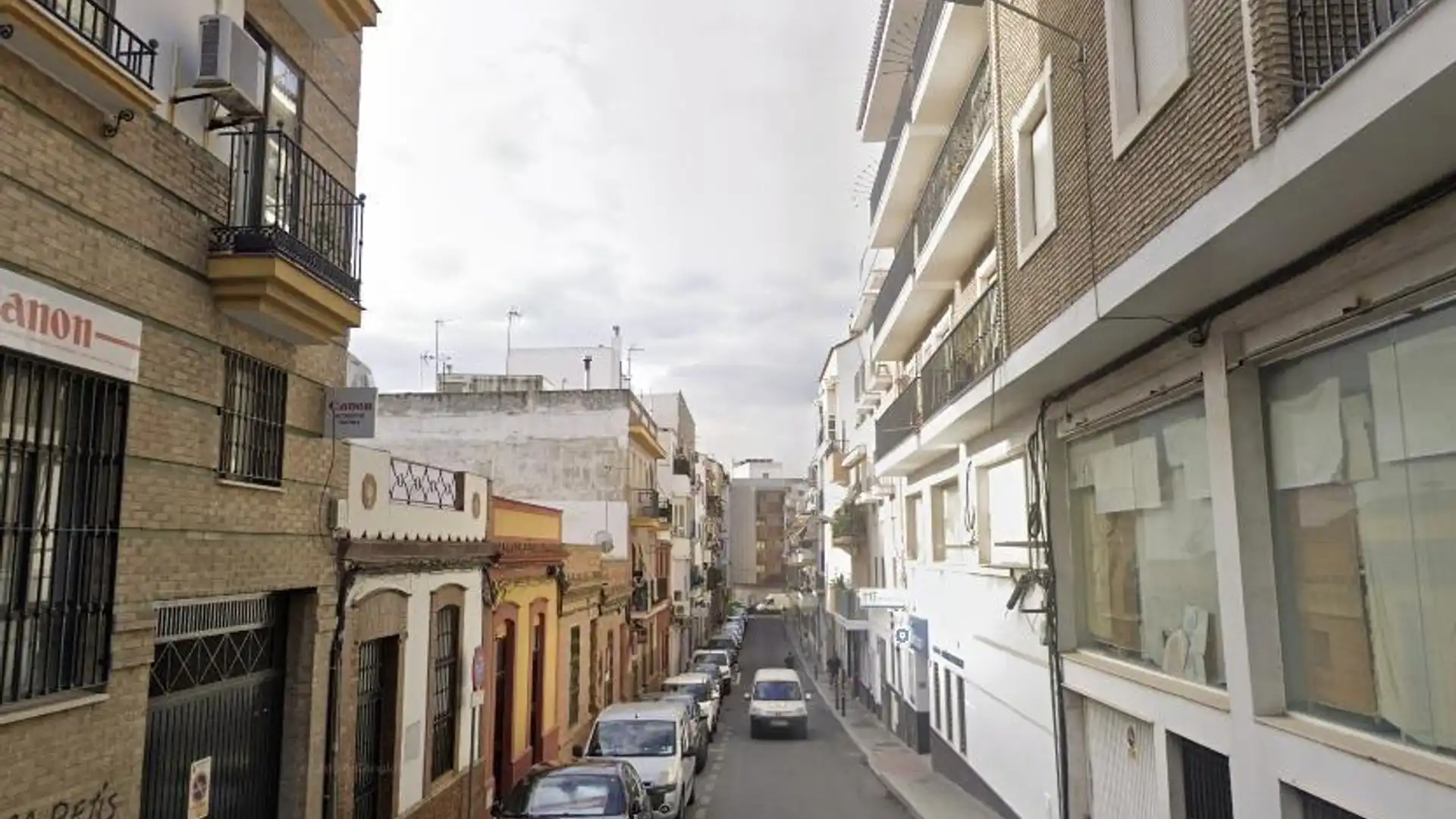 Vista exterior de Piso en venta en  Huelva Capital con Terraza y Balcón