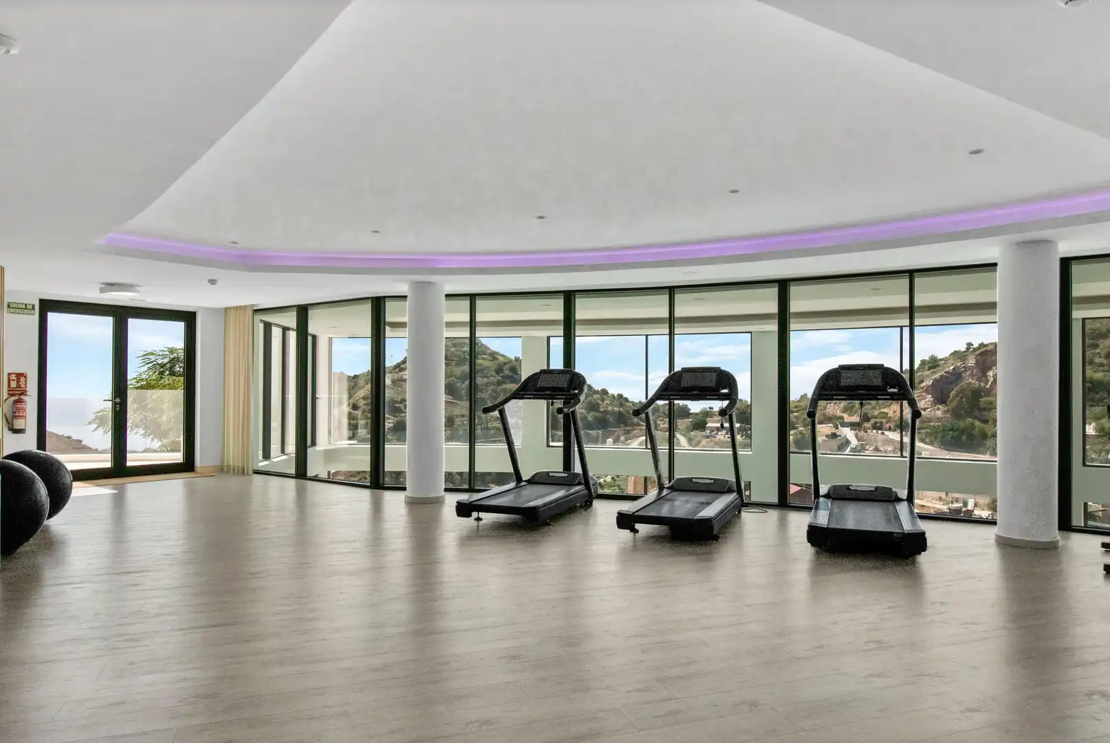 Apartment with pool for sale in 12 Calle Londres, imagen 44