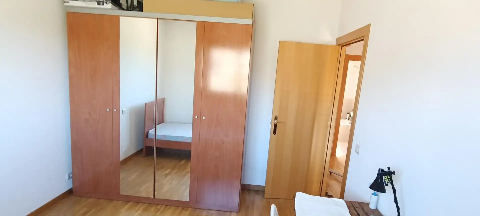 Schlafzimmer von Einfamilien-Reihenhaus zum Verkauf in Cogollos mit Heizung und Privatgarten