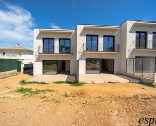 Exterior view of Single-family semi-detached for sale in L'Escala  with Air Conditioner, Heating and Terrace