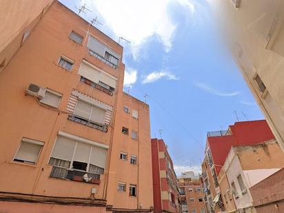 Vista exterior de Pis en venda en Torrent