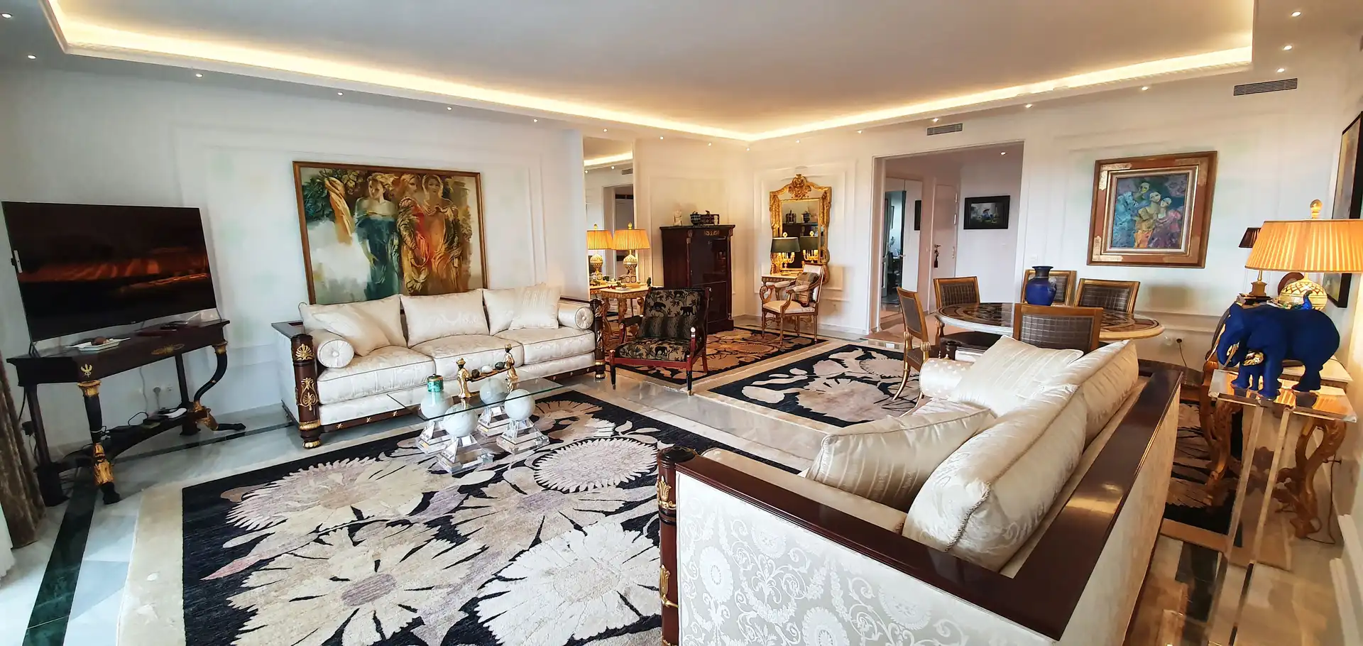 Wohnzimmer von Wohnungen zum Verkauf in Marbella mit Klimaanlage, Terrasse und Abstellraum